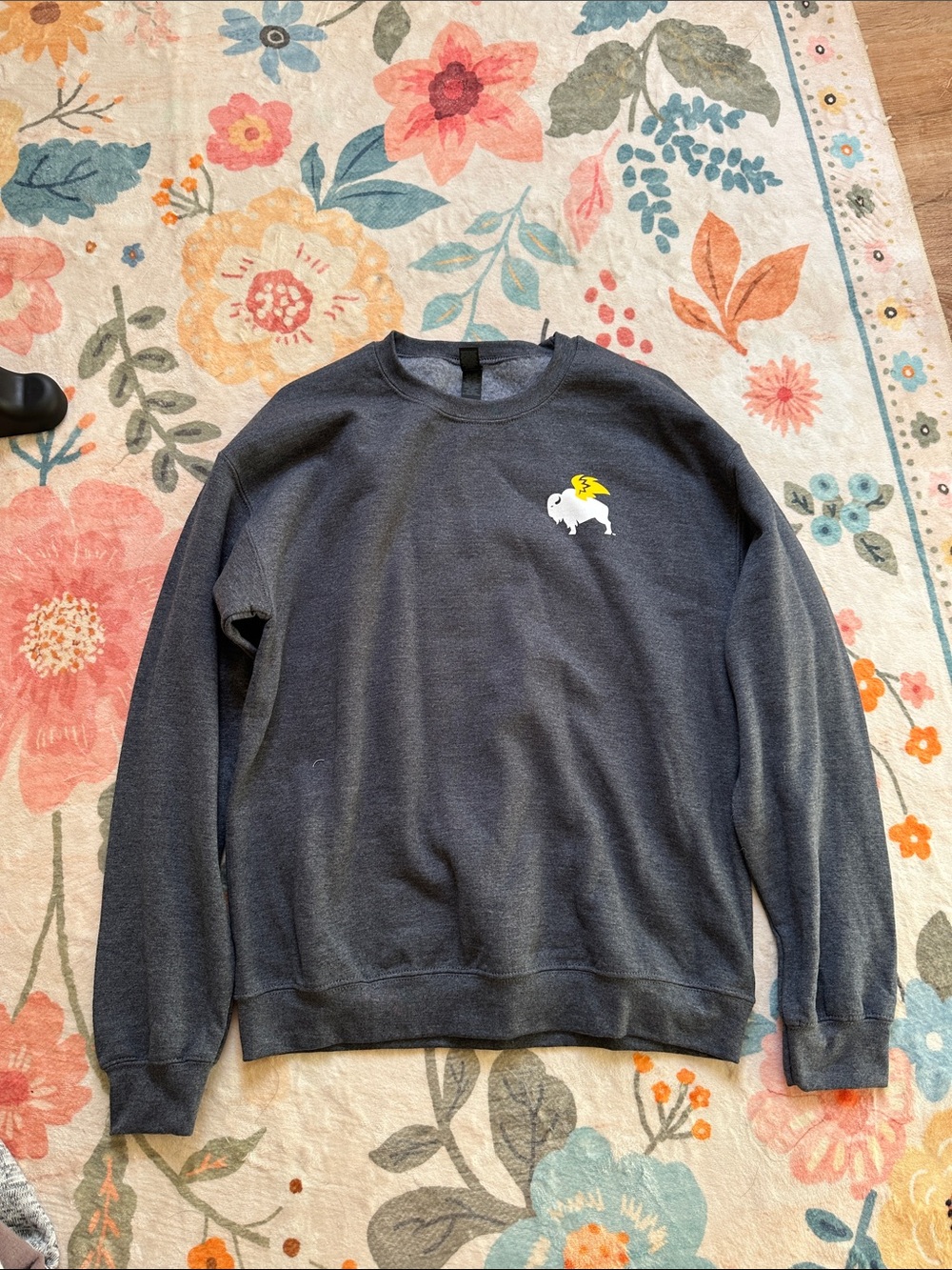 Gildan Charcoal Gray Crewneck with White & Yellow Buffalo Wild Wings Logo